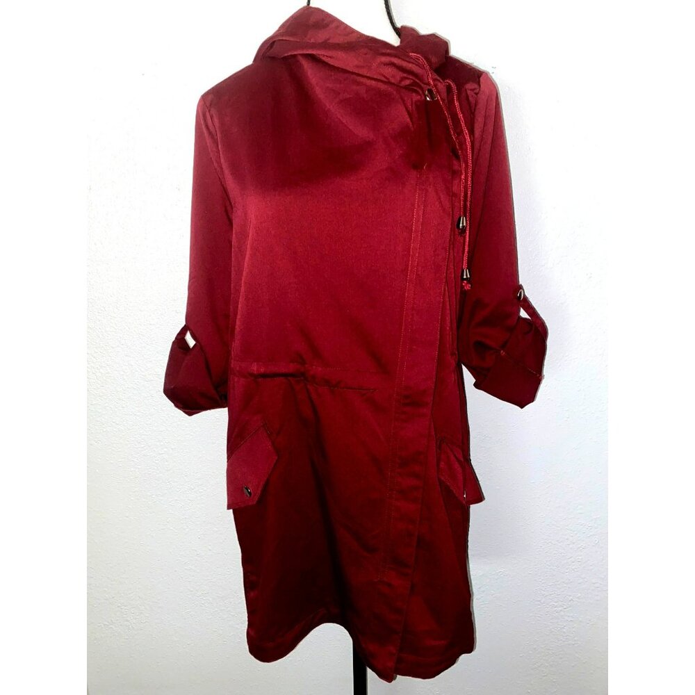 Haute Monde Maroon Hooded Jacket Light Weight Long Sleeve Zip & Top Snap Closure